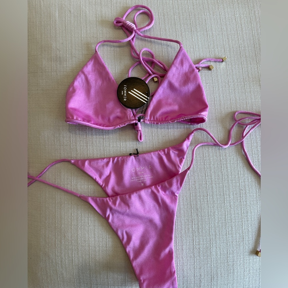 NWT Sommer Swim Pink Bikini (Size M)